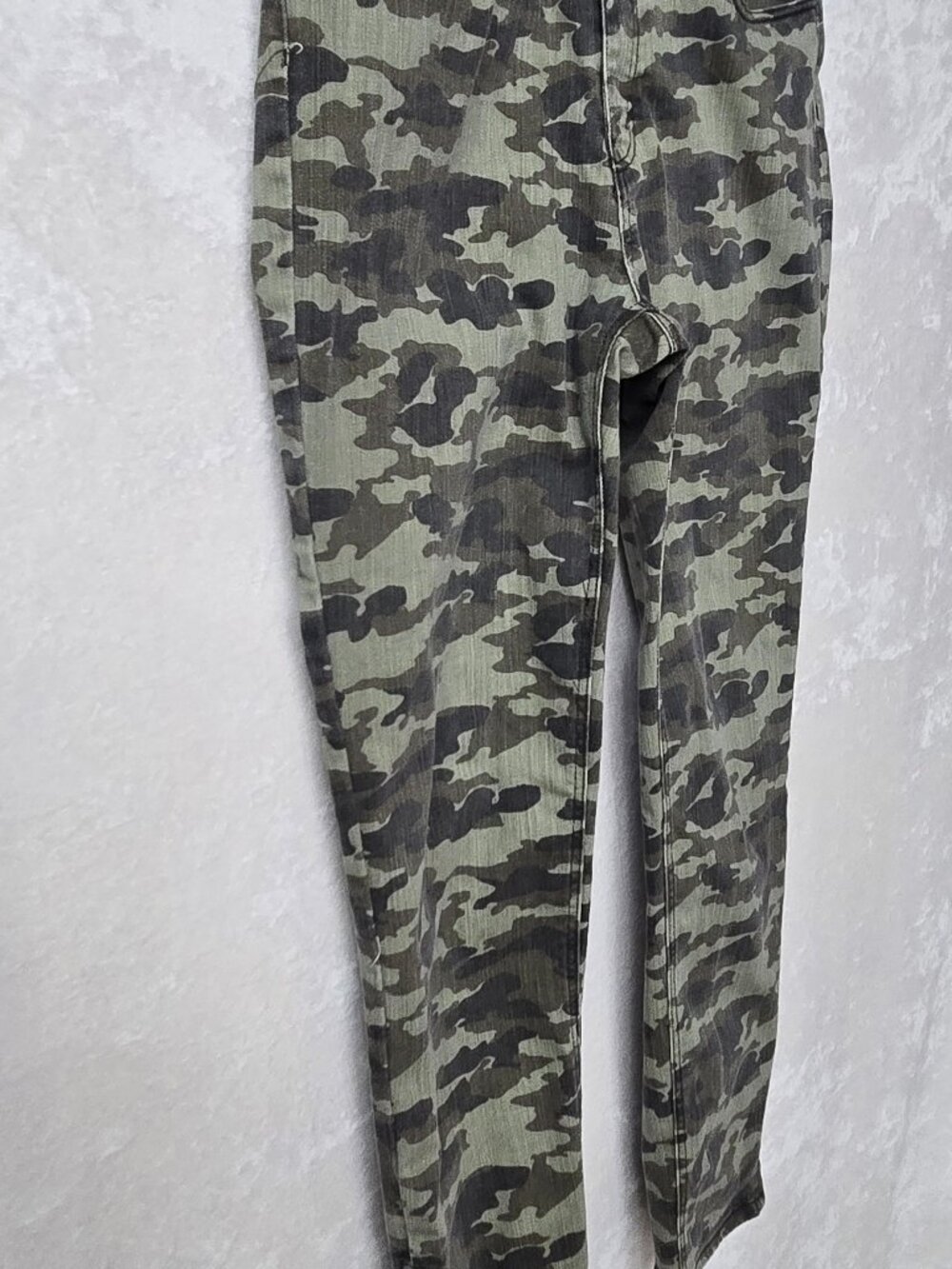 HM LOGG Camouflage Print Skinny Jeans Green Camo Utility Cargo Pants US Size 12